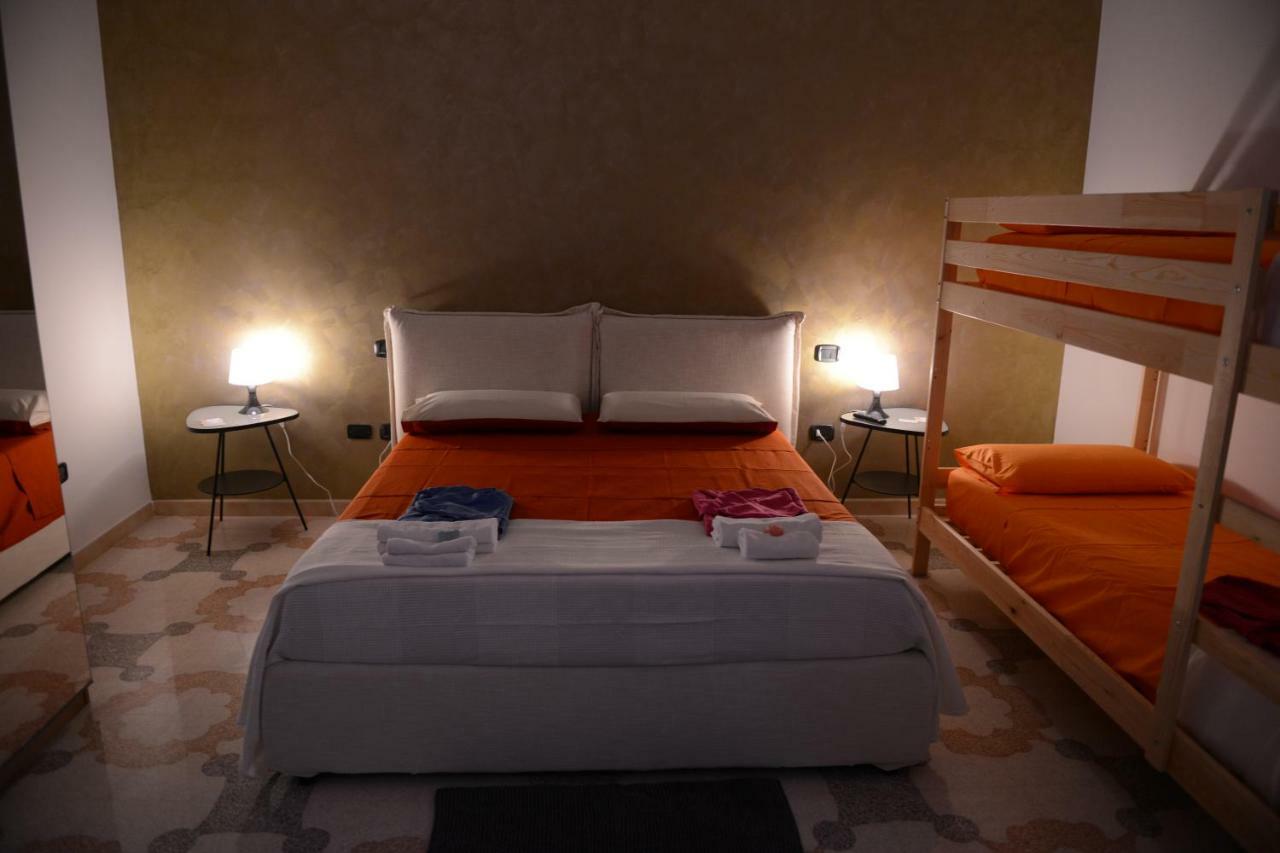 Bed & Breakfast "Mazzini" Leverano Exterior foto